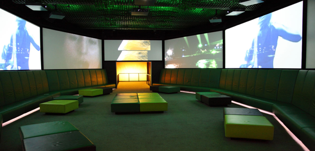 empty_club_interior
